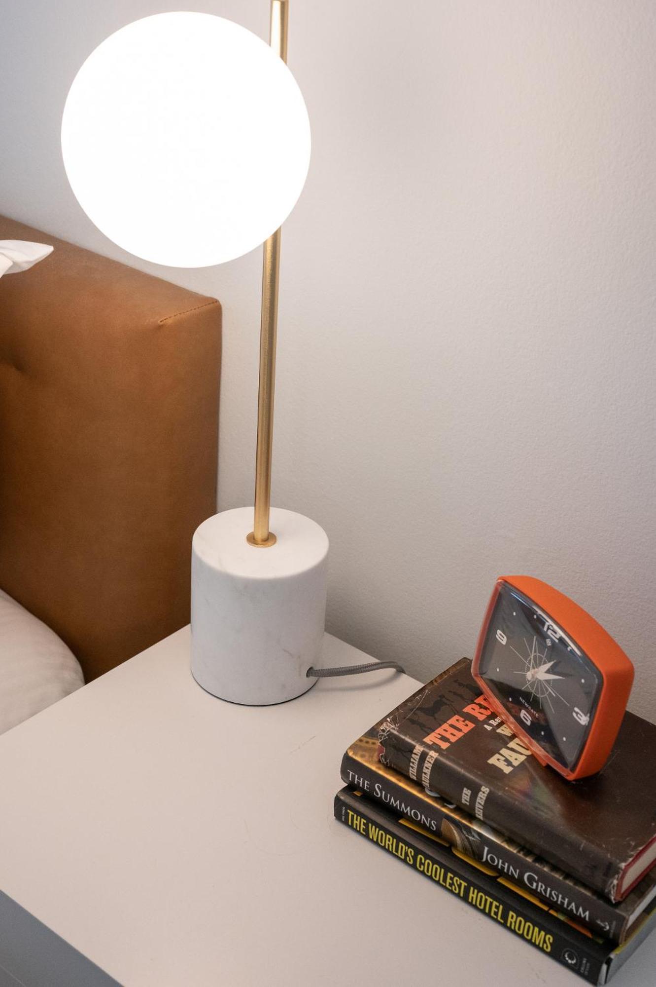 Little Mod Hotel At The University Charlottesville Eksteriør bilde